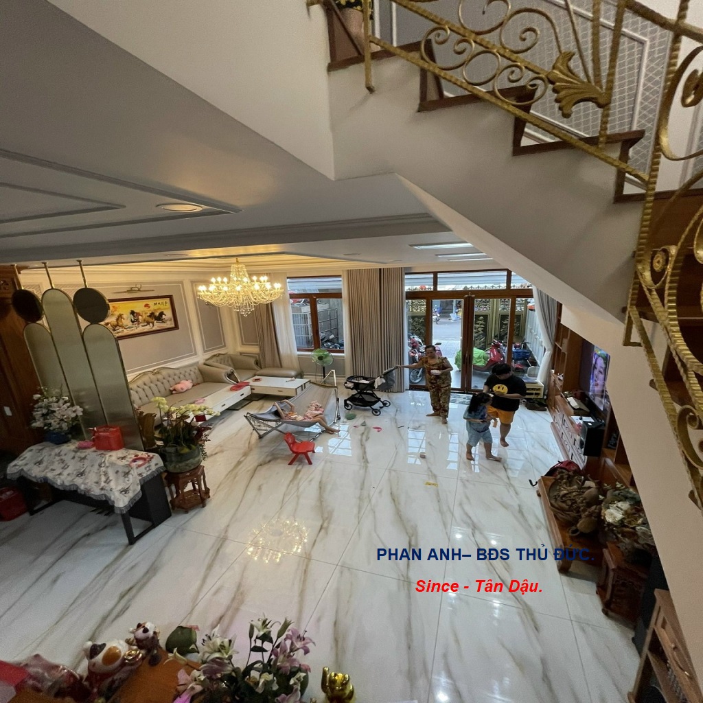 Bán Gấp Nhà Phố Liền Kề Nguyễn Thị Định, Quận 2 _ Hẻm Xe Hơi _ 2 tầng 3 pn _ Chỉ có 8Ty 9999. - Ảnh chính